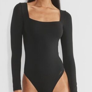 Babaton contour long sleeve square neck body suit